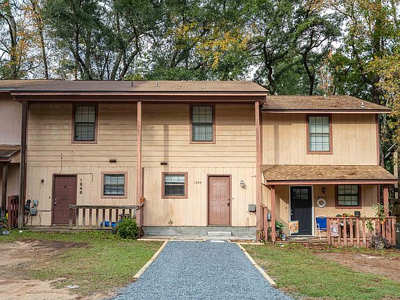 2nd image of 1844 Sylvan Ct #C