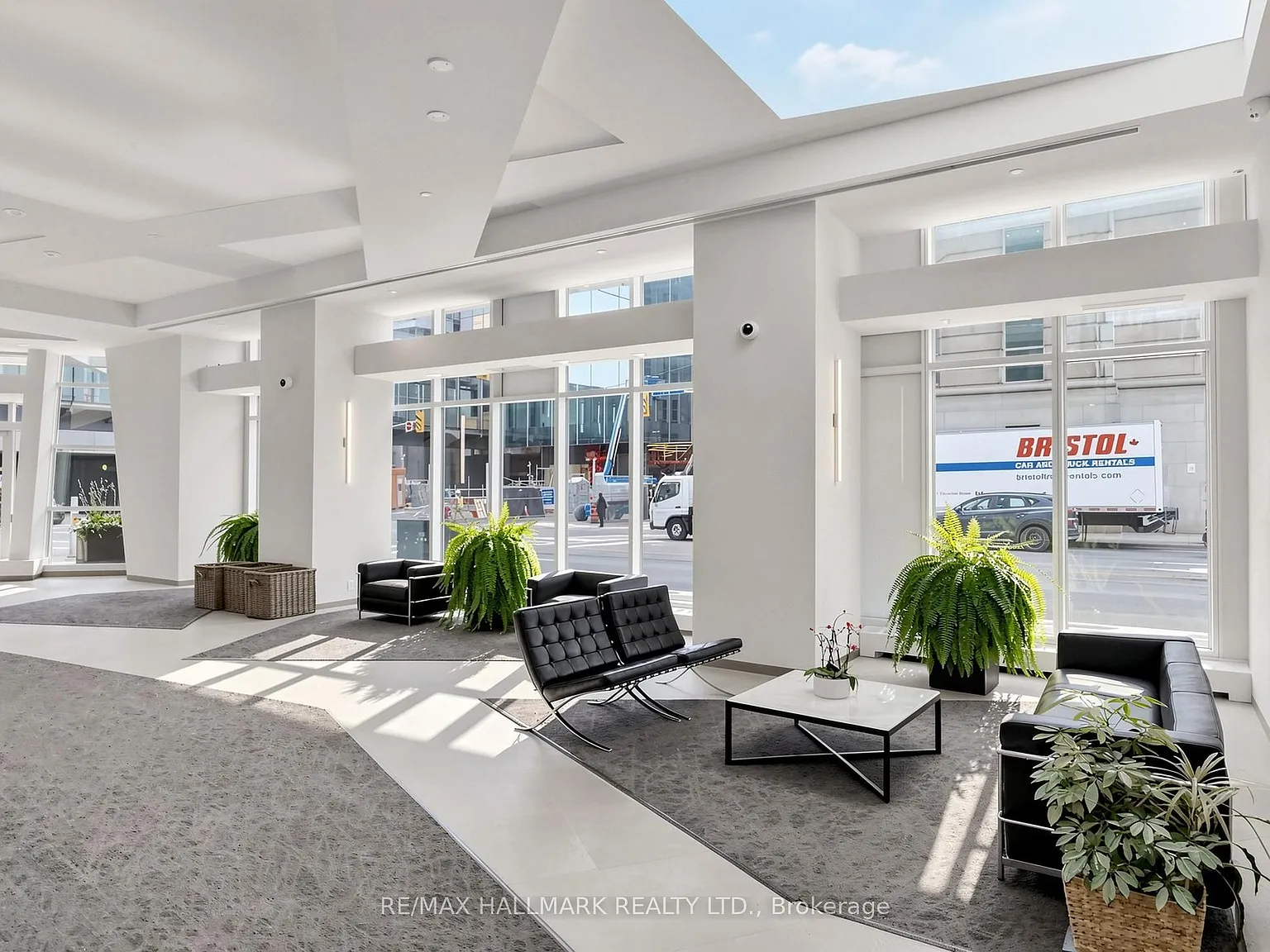 2 bed, $3,850 — Photo 4