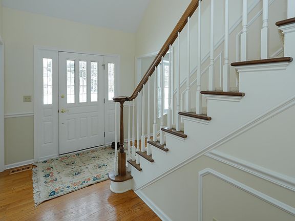3675 Cloverleaf Lane-103