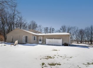 1078 Wedgewood Dr, Plainwell, MI 49080