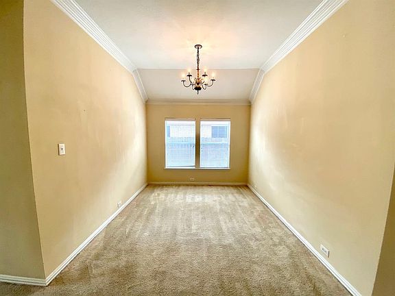 5th image of 15910 Wilmington Park Ln