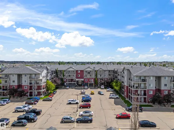 111 Edwards Dr SW #117, Edmonton, AB T6X 0C4