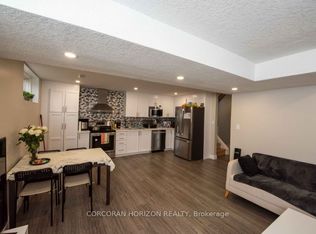 34 Peach Blossom Cres #2, Kitchener, ON N2E 3Z6