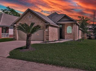 106 Snug Harbor Dr, Montgomery, TX 77356