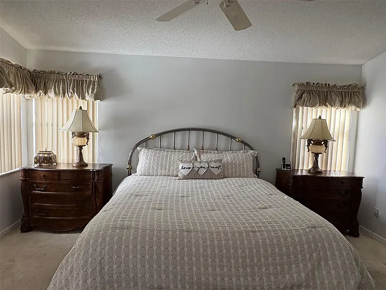 7744 Dundee Ln — Photo 11