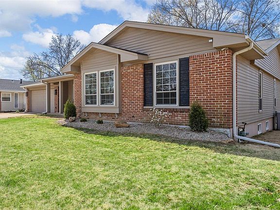 2nd image of 1015 Julianna Dr