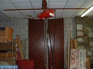 Hoist on 2nd floor