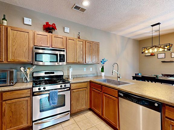 5th image of 2500 Pelizzano Dr SE