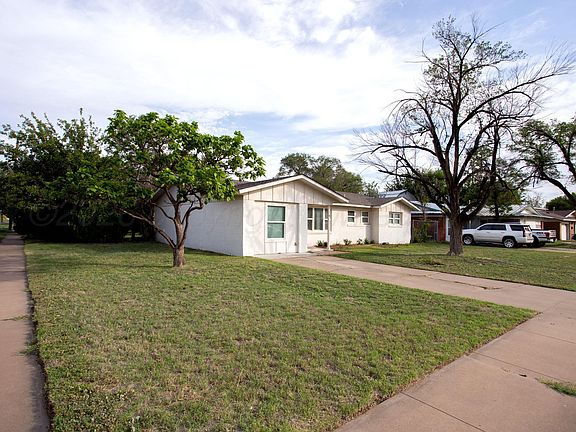 2nd image of 4336 Mesa Cir