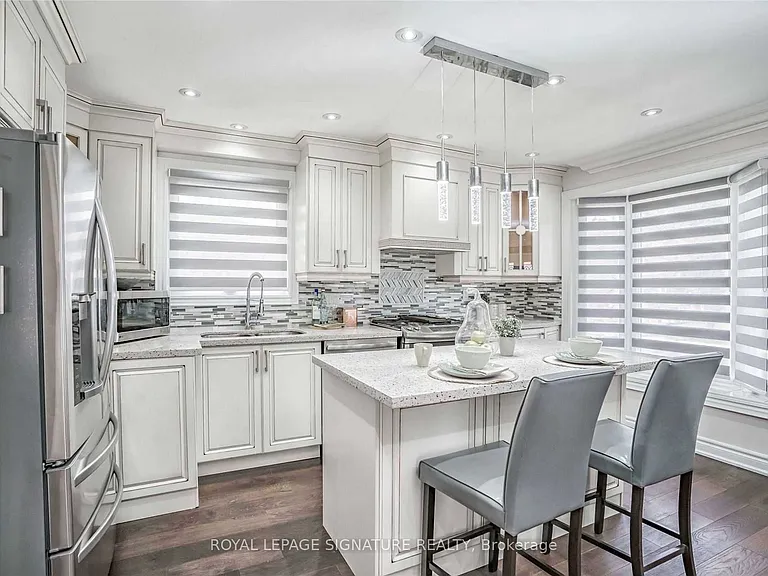 14 Milford Haven Dr #MAIN — Photo 5