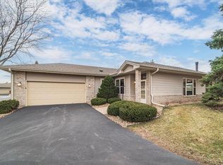 15132 Everleigh Cir, Rosemount, MN 55068
