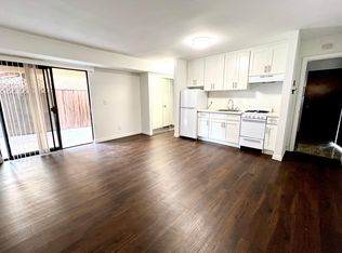 718 4th St #1, Hermosa Beach, CA 90254