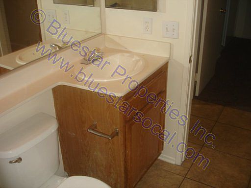 5th image of 14176 Surrey Ct