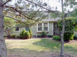 2 William Penn Ct, Monroe Township, NJ 08831