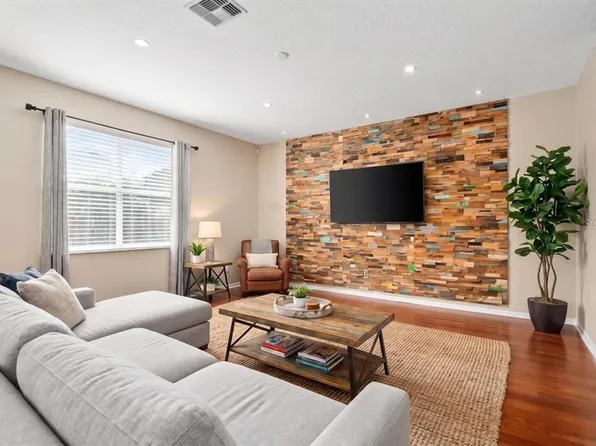 2812 Daybreak Dr, Orlando, FL 32825