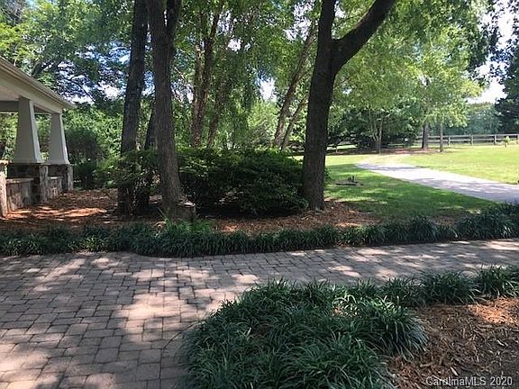 5th image of 7516 Mill Pond Dr #28