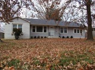 1322 Rogers Ave, Springdale, AR 72764