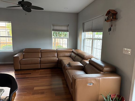 2nd image of 19 Campbell St