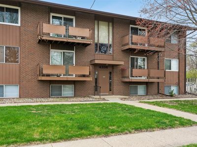 4208 64th St APT 6, Urbandale, IA, 50322
