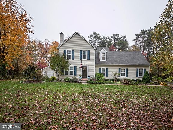 2nd image of 6951 Meaghan Ln