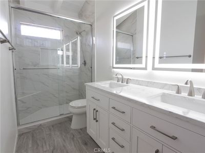 835 Amigos Way APT 17, Newport Beach, CA, 92660