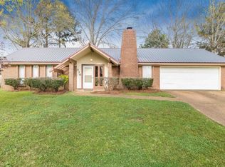 216 Casa Urbano Dr, Clinton, MS 39056