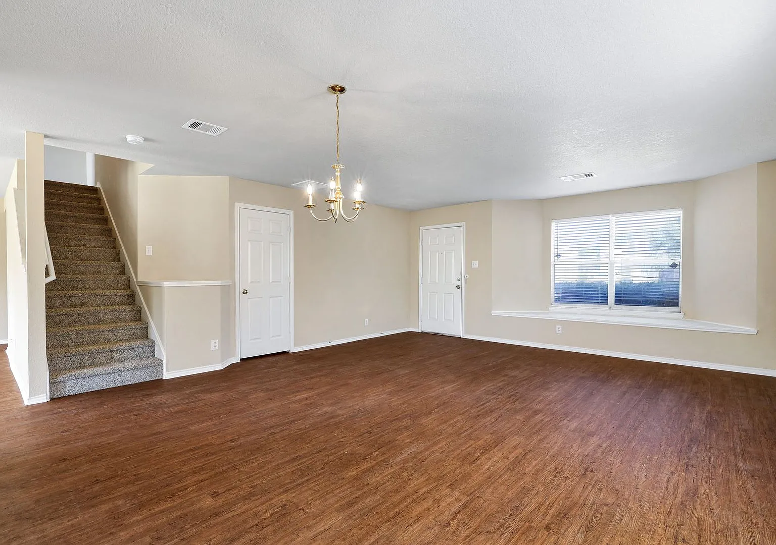 Spacious 4-Bedroom Home with Modern Upgrades and Multiple Living Areas — Photo 2