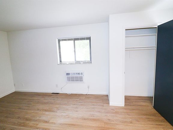 4th image of 1818 Sutton Ave APT 5