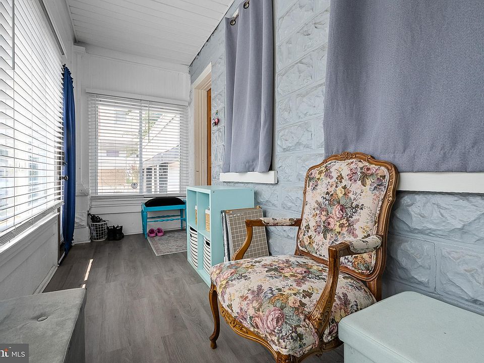 1105 Brown St, Wilmington, DE 19805 | Zillow