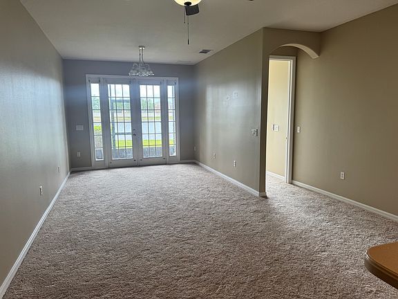 3rd image of 2437 Chatham Place Dr