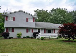 34140 Gina Dr, North Ridgeville, OH 44039