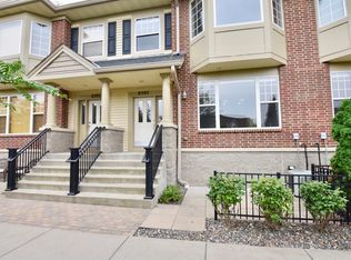 8395 Townsend Dr, Eden Prairie, MN 55344