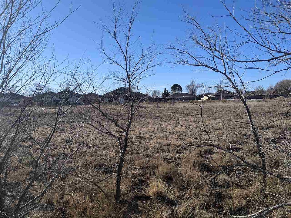 1st image of 38 Driftwood Pl