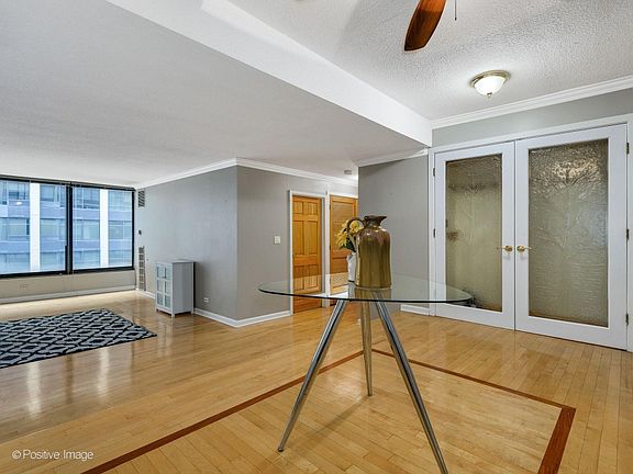 3rd image of 230 E Ontario St APT 1805