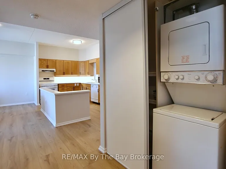 49 Raglan St #109 — Photo 11