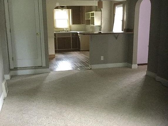3rd image of 2247 12th St