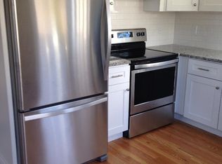173 Back Ln, Newington, CT 06111