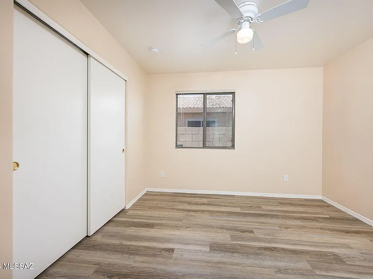 2352 W Ireton Rd — Photo 10