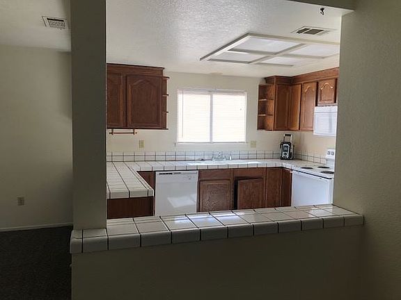 5th image of 639 Hillstock Ct