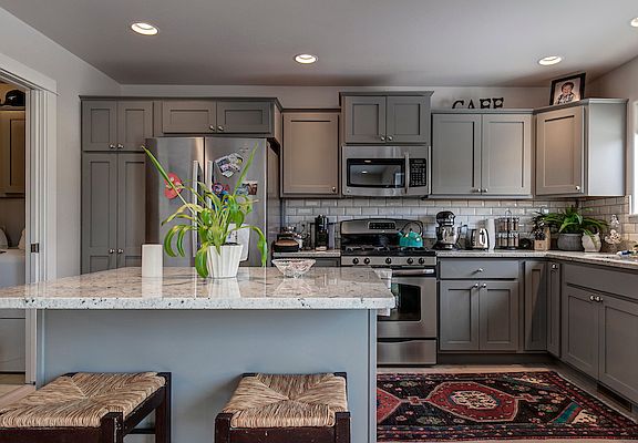 5th image of 1843 Buckrake Ave #1