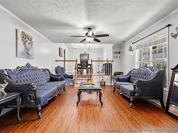5th image of 316 Peterson Pl