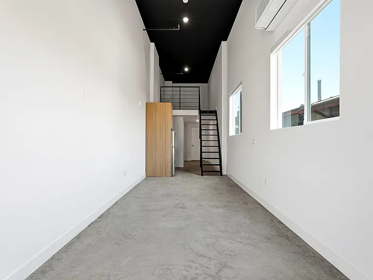 Step Designer Studio Community Living — Photo 215