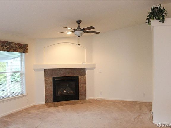 4th image of 17704 18th Avenue Ct E #23