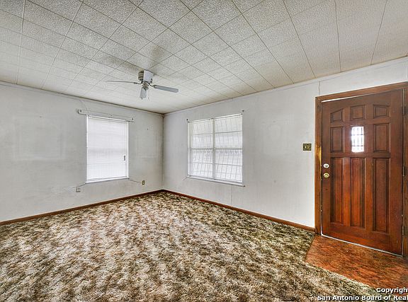 3rd image of 6214 S Zarzamora St