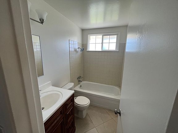 3rd image of 8031 San Huerta Cir