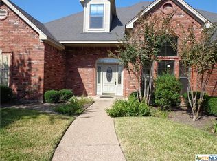 211 Ranchgate Trl, Mc Gregor, TX 76657