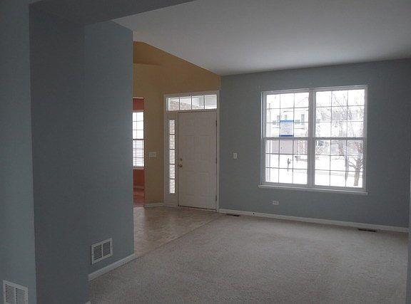 2nd image of 3583 Sonoma Cir
