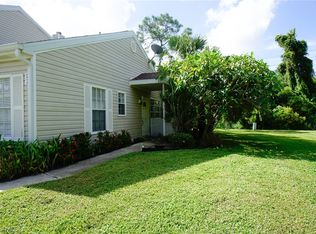 6099 Lake Front Dr, Fort Myers, FL 33908