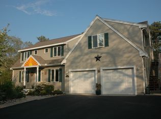 15 Lakewood Dr, Centerville, MA 02632