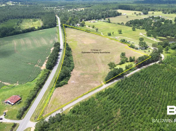 24630 Kimbler Rd, Robertsdale, AL 36567